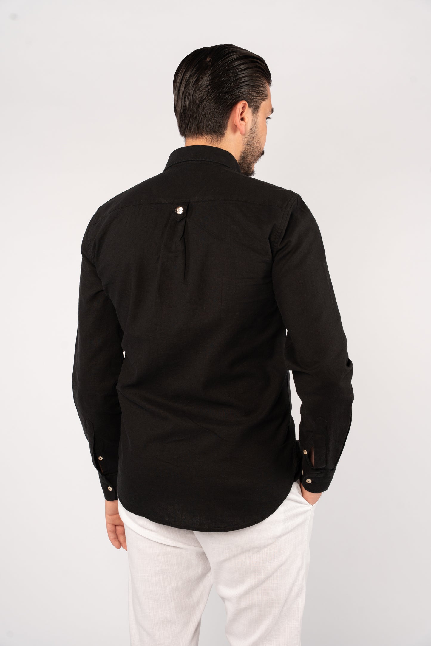 BLACK LINEN SHIRT