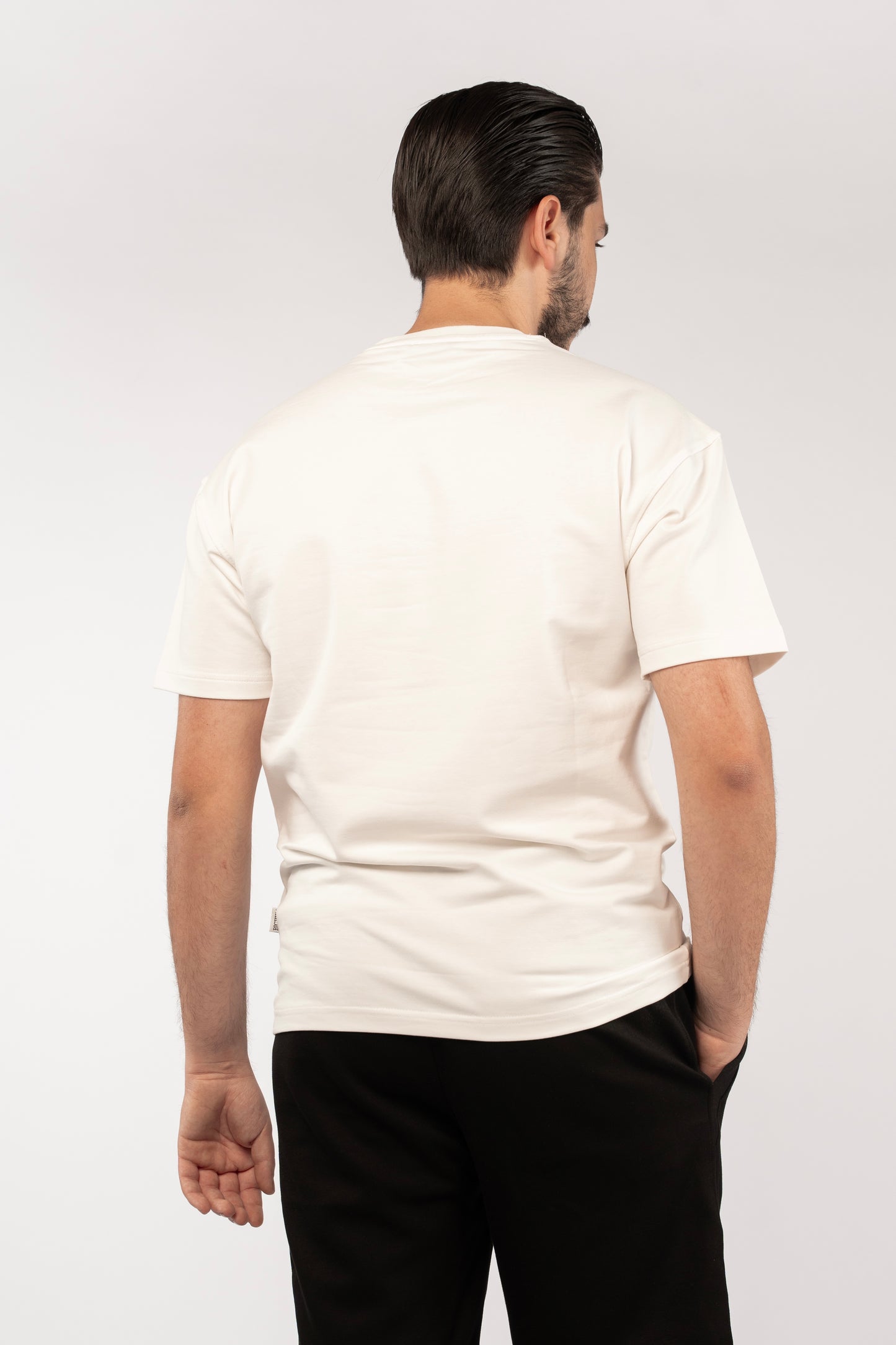 WHITE THICK TSHIRT