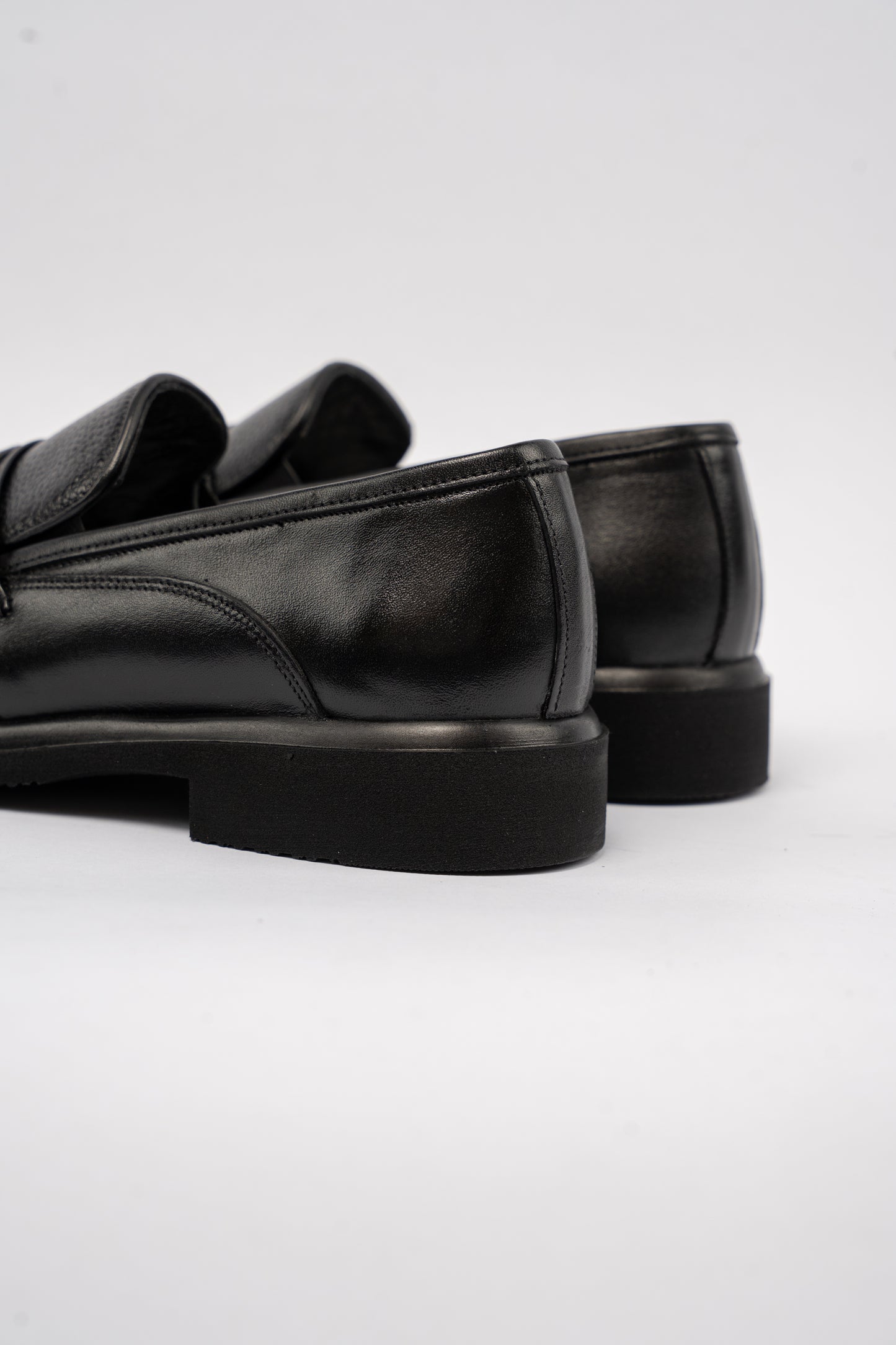 BLACK ELEGENT LOAFER