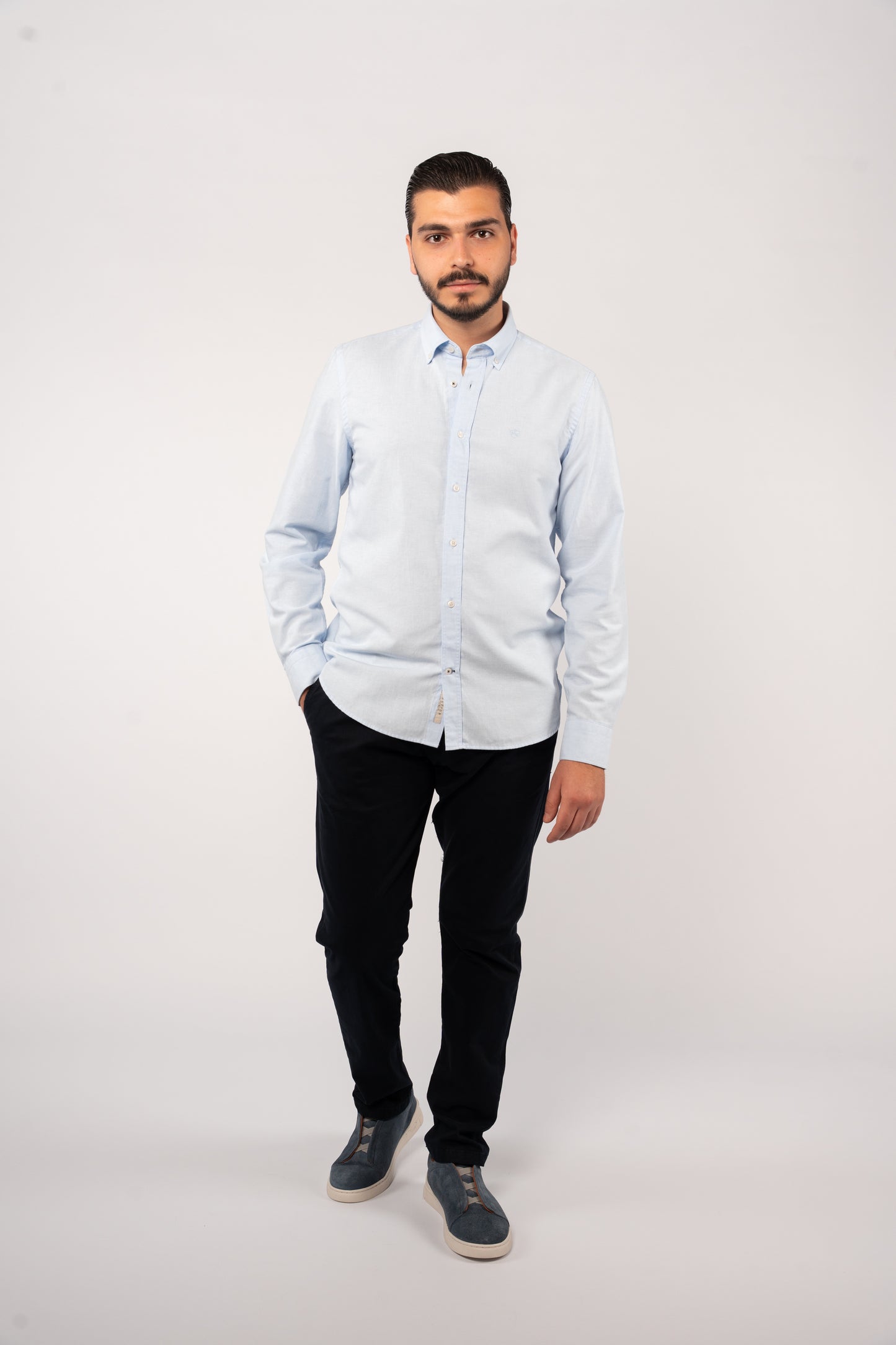 BLUE OXFORD SHIRT