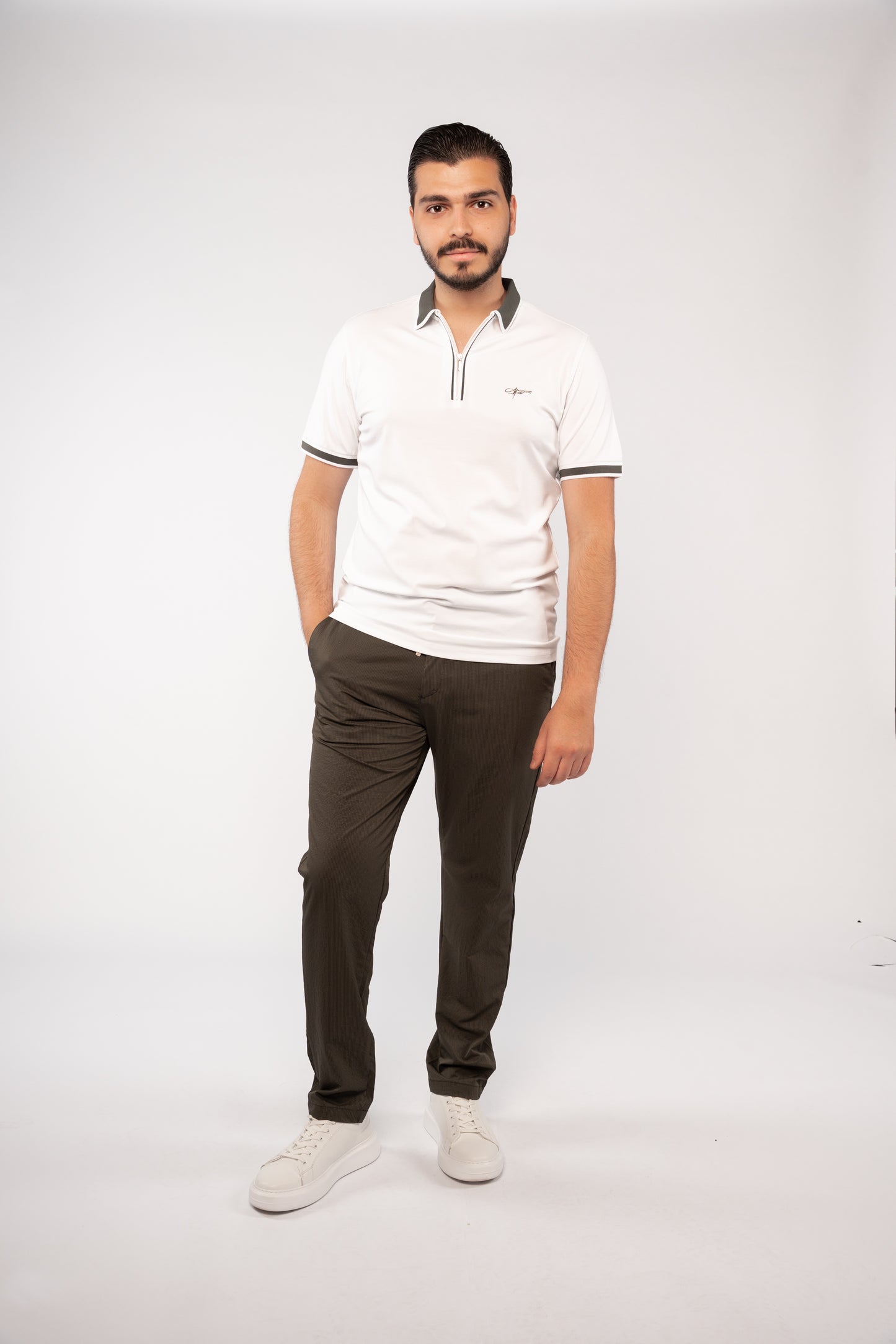 WHITE OLIVE COLLAR ZIPPER POLO