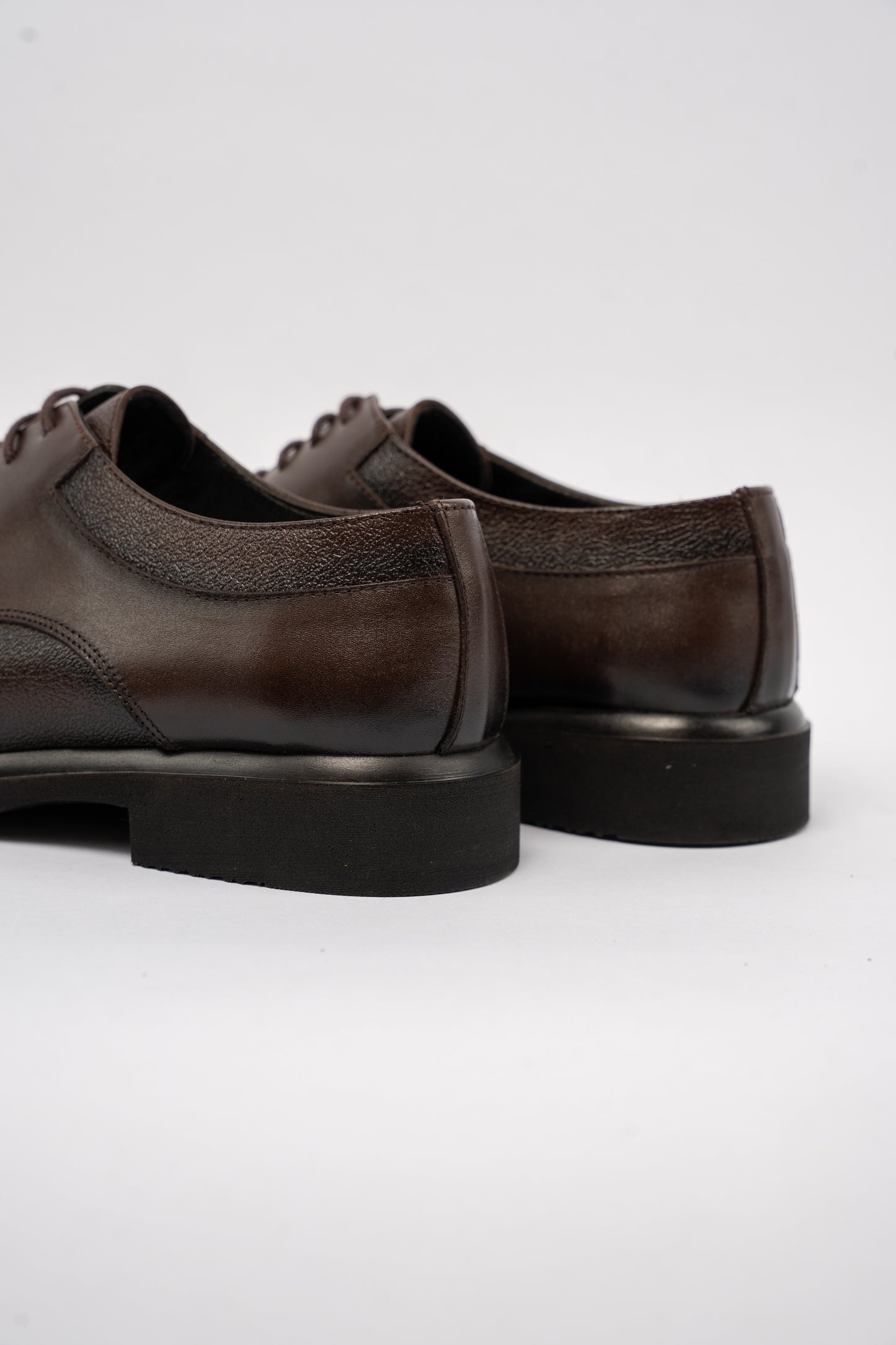 BROWN DERBY SHOE