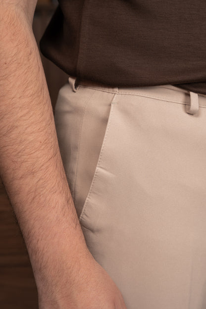 BEIGE TRAVEL SUIT