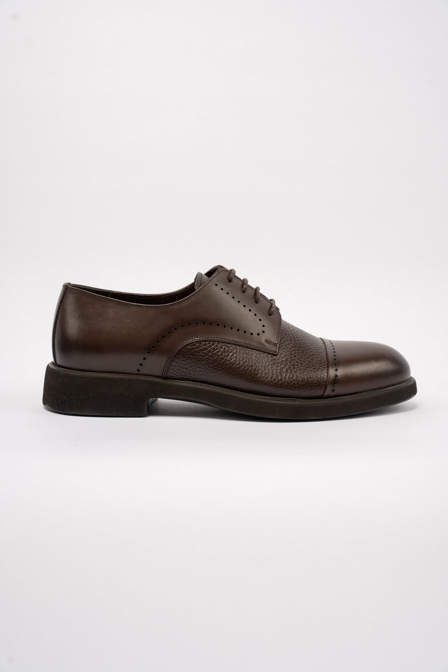 BROWN PREMIUM DERBY SHOE