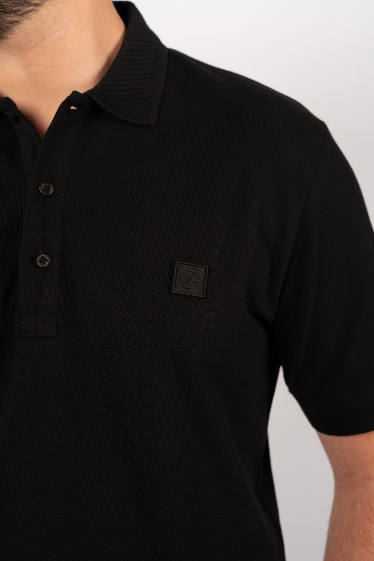 BLACK CASUAL BUTTON POLO