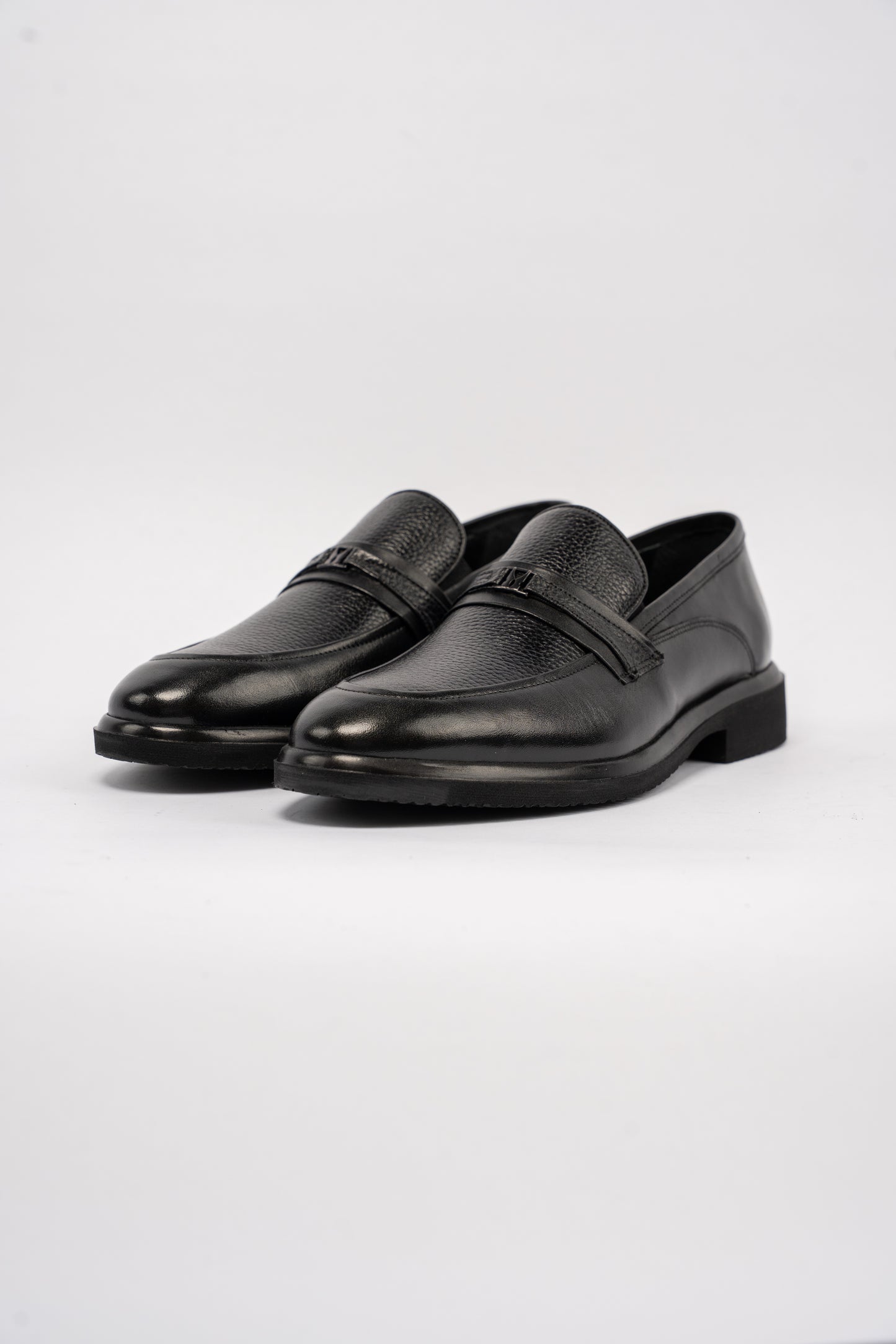 BLACK ELEGENT LOAFER