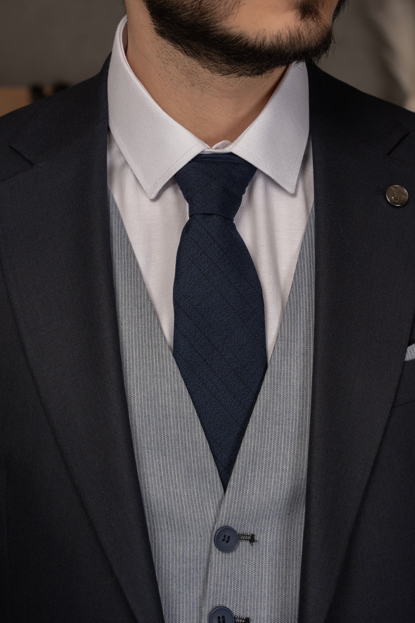NAVY TIMELESS SUIT