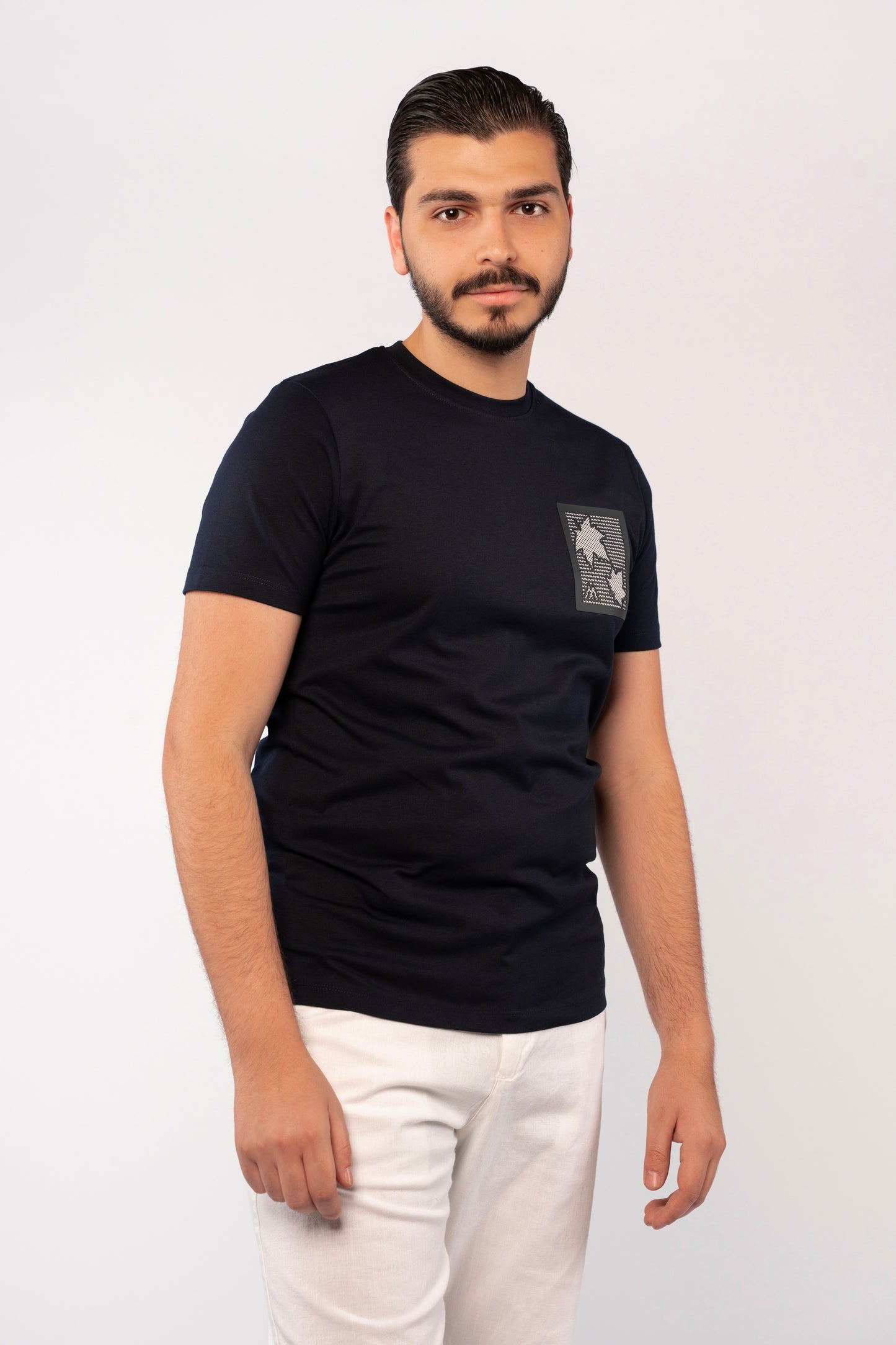 NAVY LEAF TSHIRT