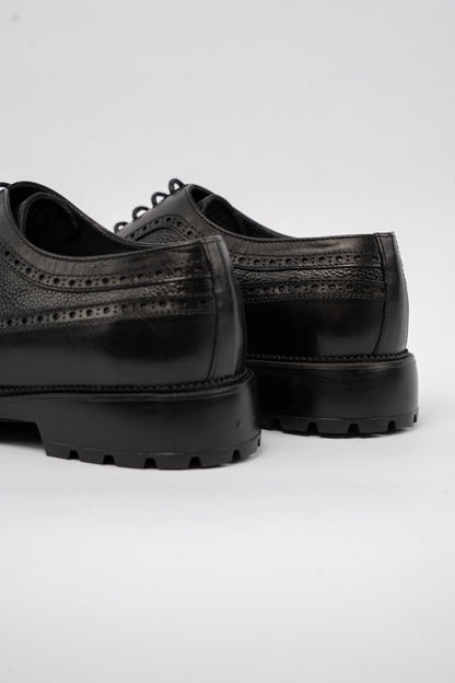 BLACK BROGUE SHOE