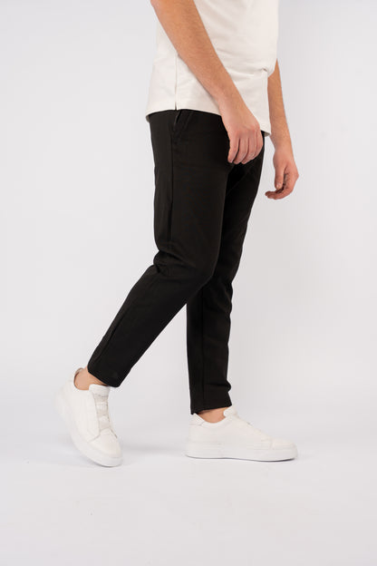 BLACK SLIMFIT SWEATPANT