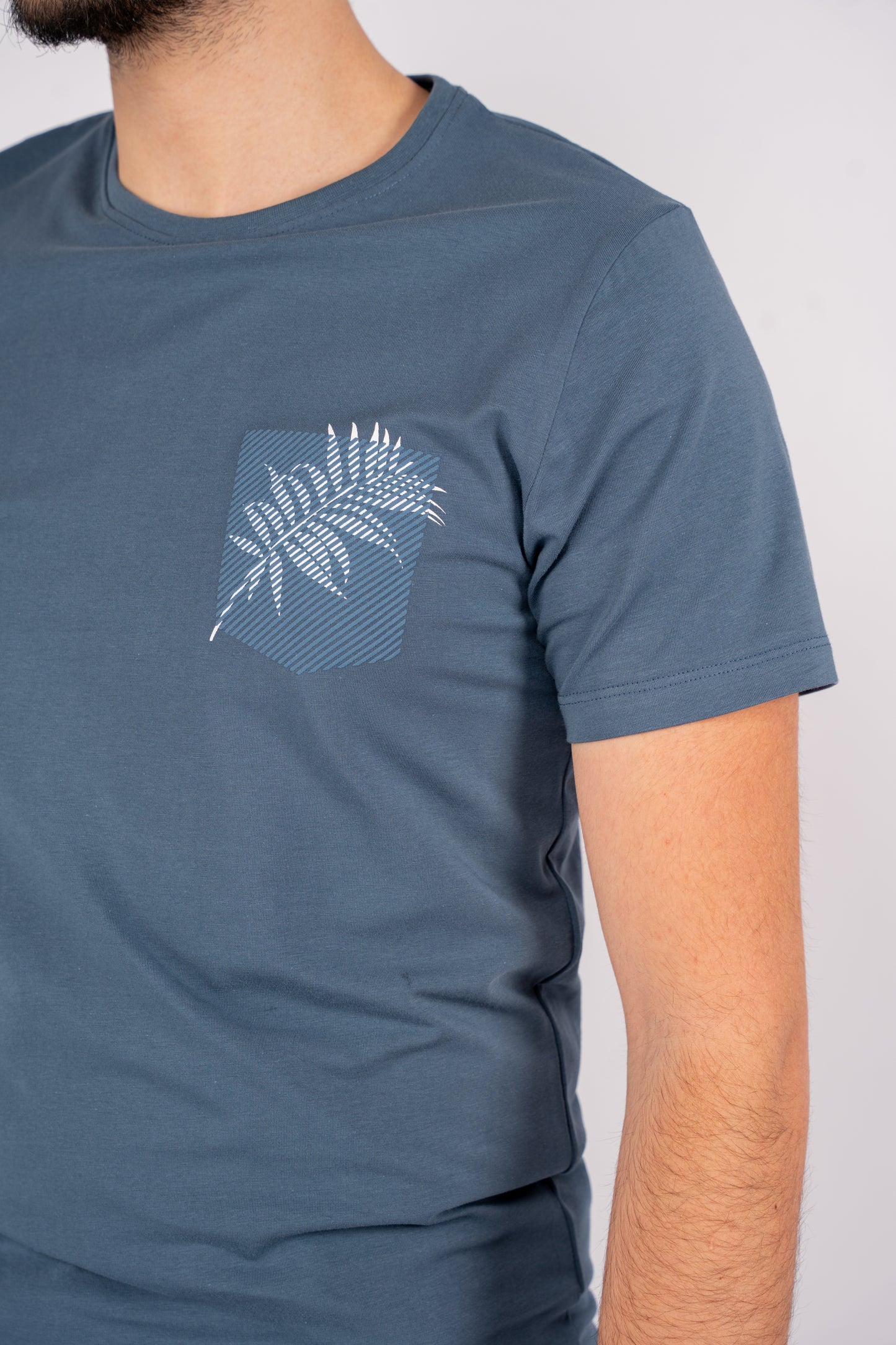 BLUE FEATHER TSHIRT