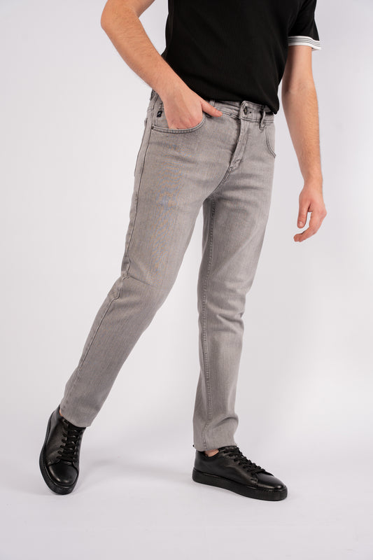 LIGHT GREY SLIM FIT DENIM