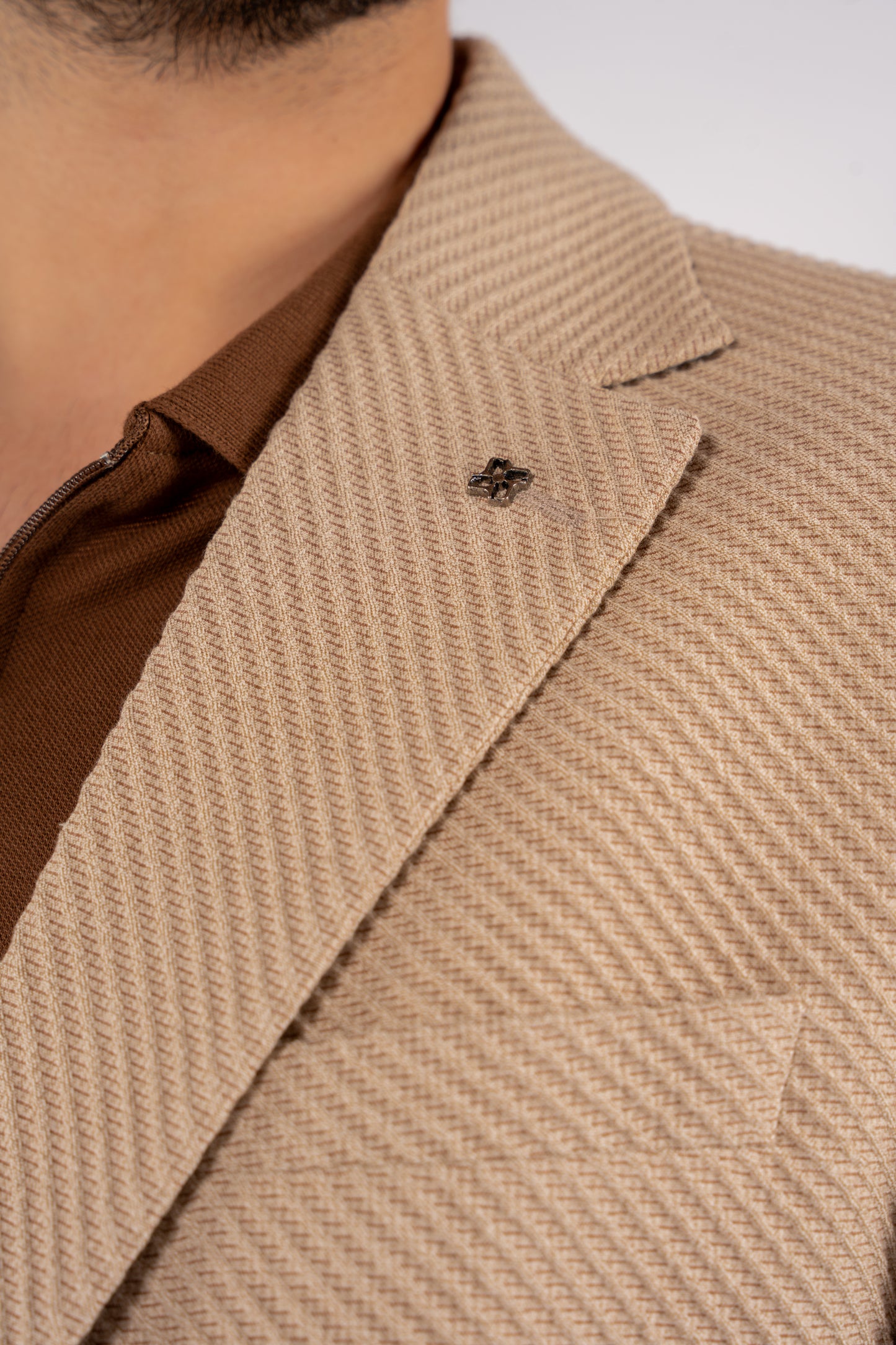 BEIGE DIAGONAL TEXTURE BLAZER