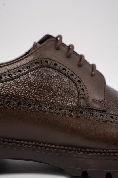 BROWN BROGUE SHOE