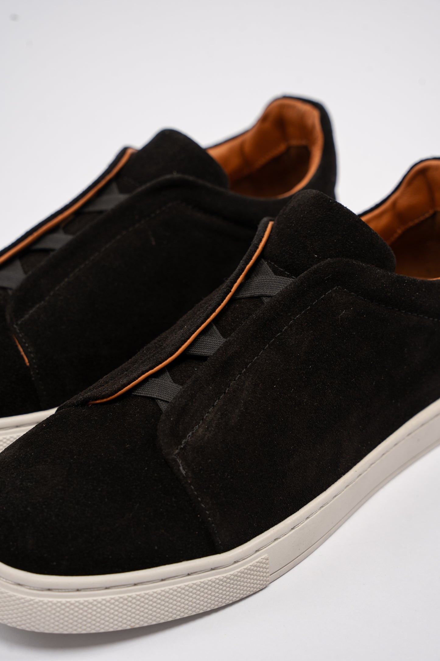BLACK TRIPLE X ELASTIC SNEAKER