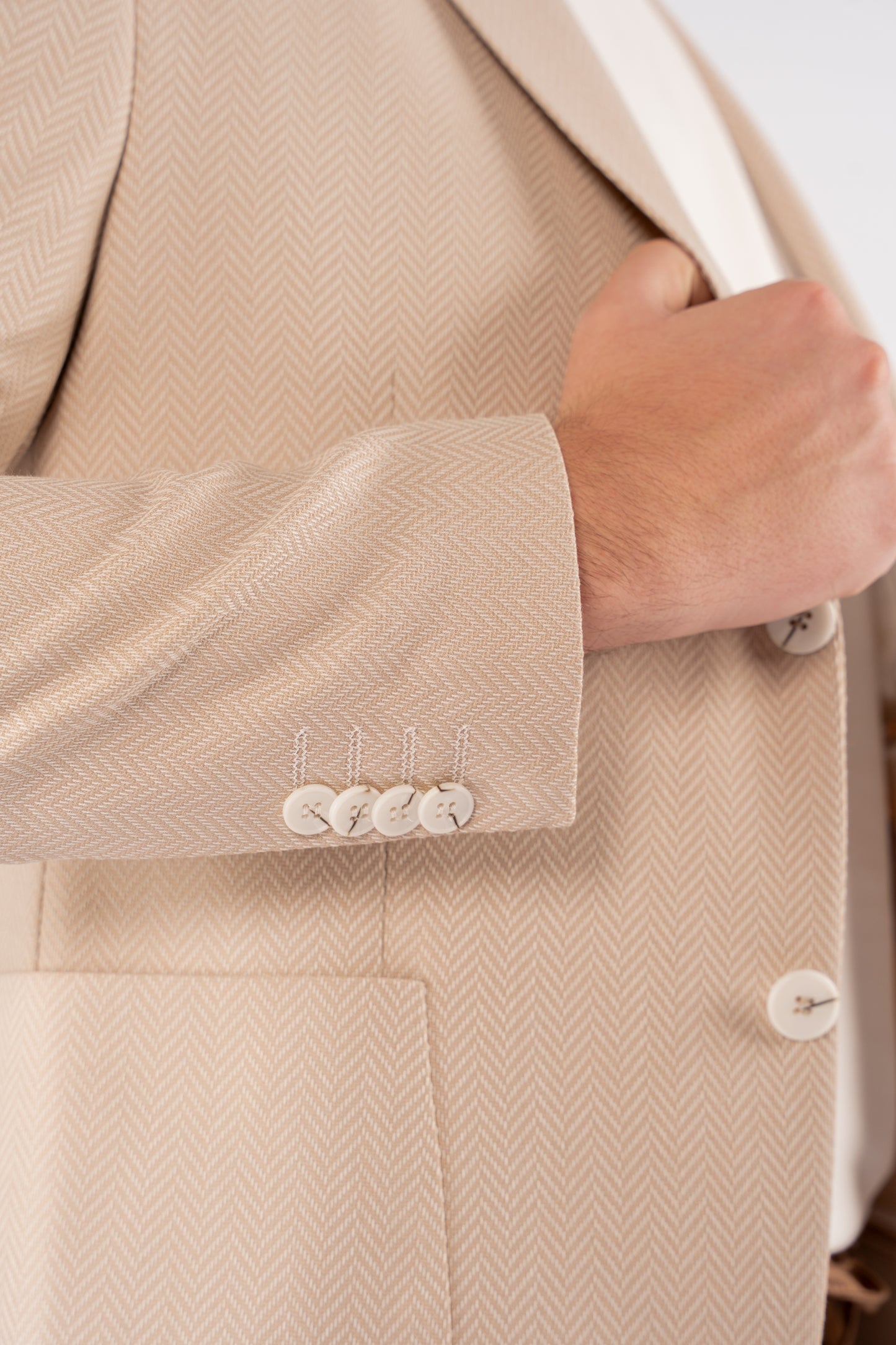 BEIGE ZIGZAG TEXTURE BLAZER