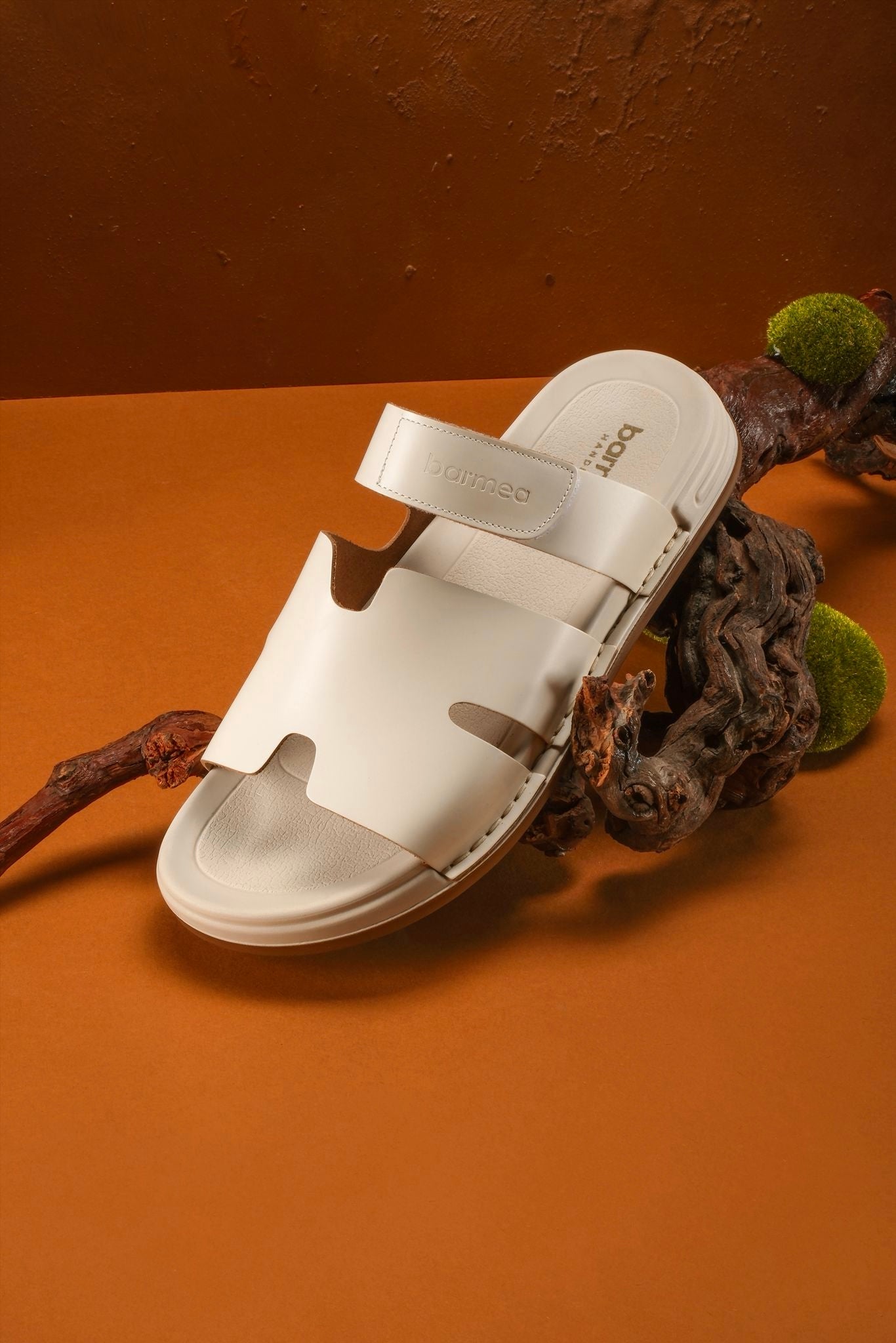 CREAM 100% LEATHER SLIPPERS
