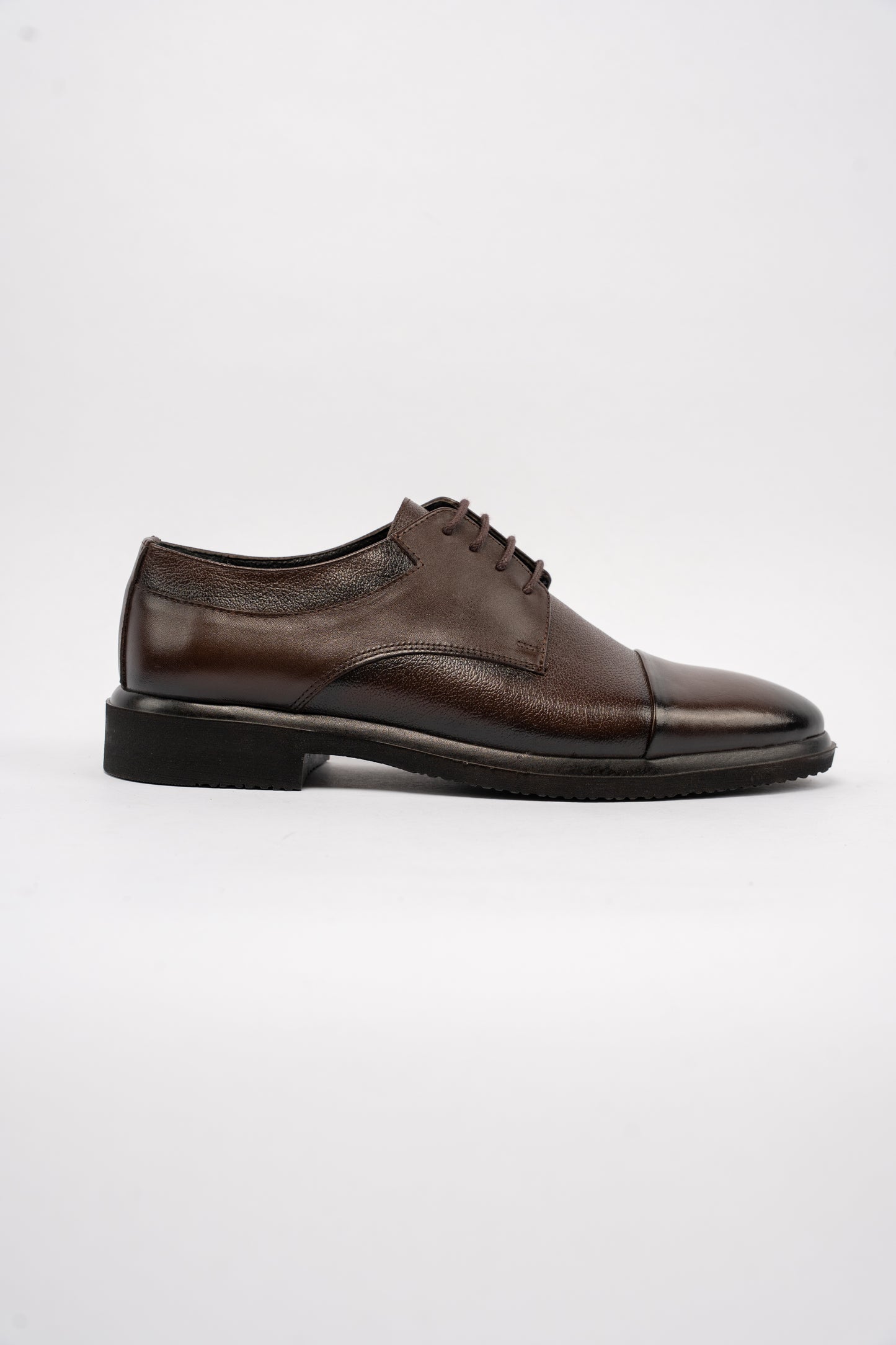BROWN DERBY SHOE