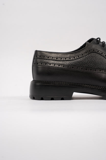BLACK BROGUE SHOE