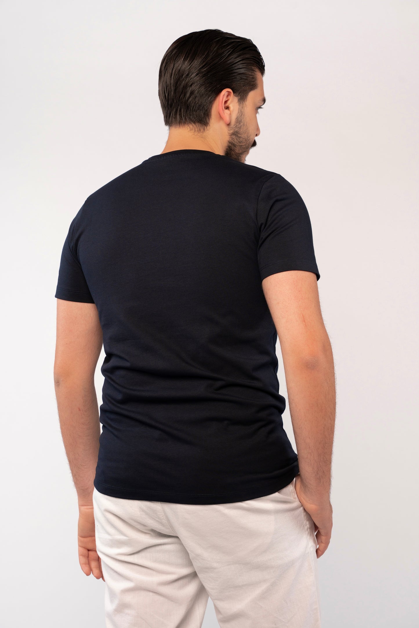 NAVY LEAF TSHIRT