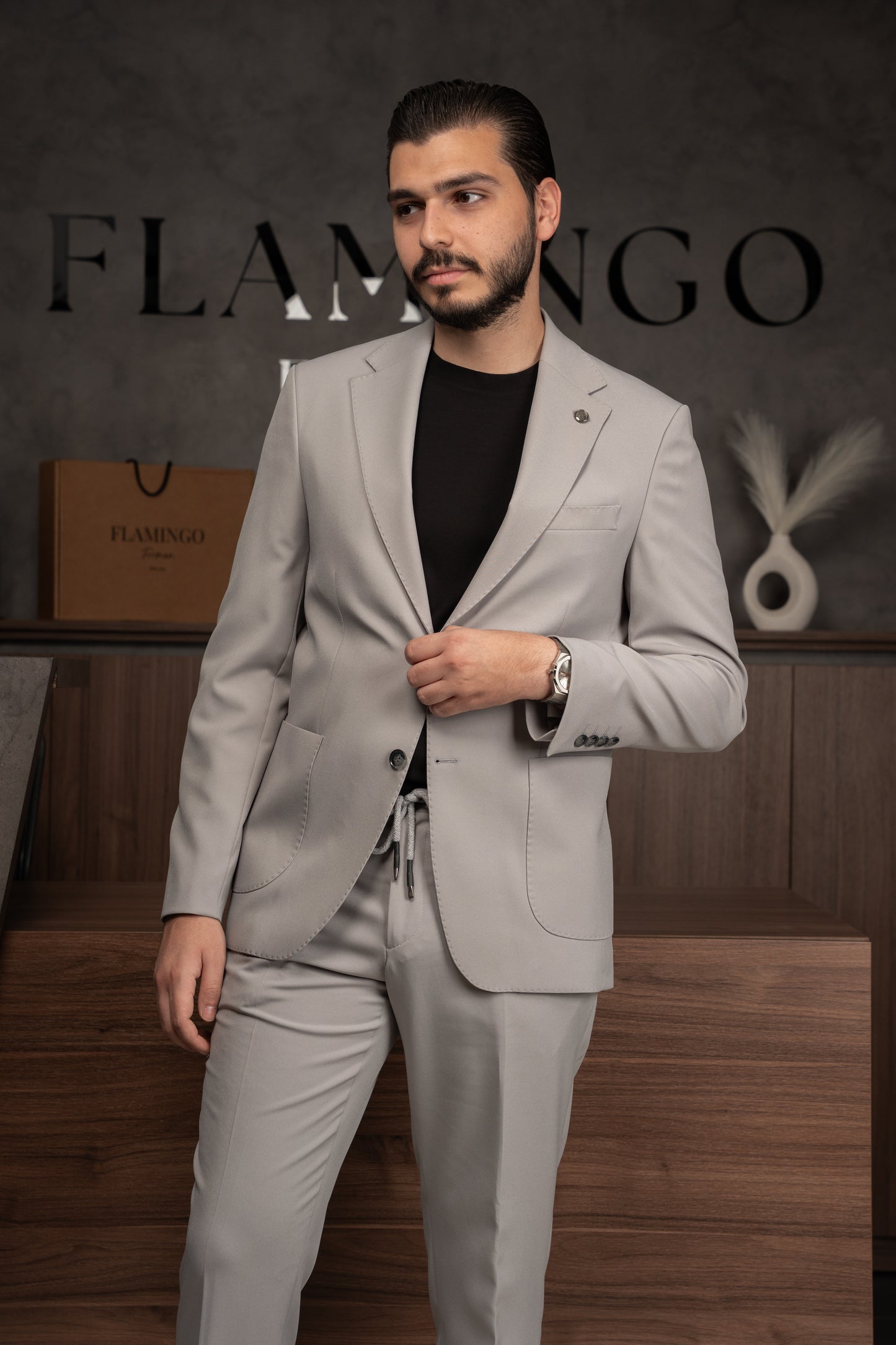 GREY TRAVEL SUIT