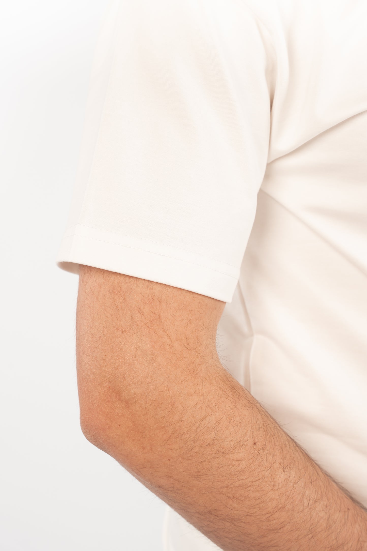 WHITE MINIMAL EAGLE TSHIRT