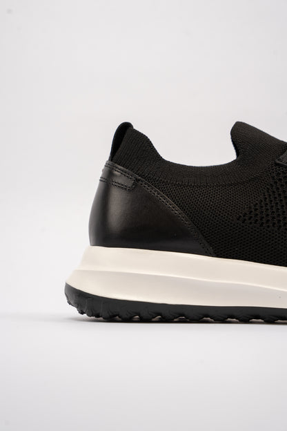 BLACK CASUAL ELASTIC SNEAKER
