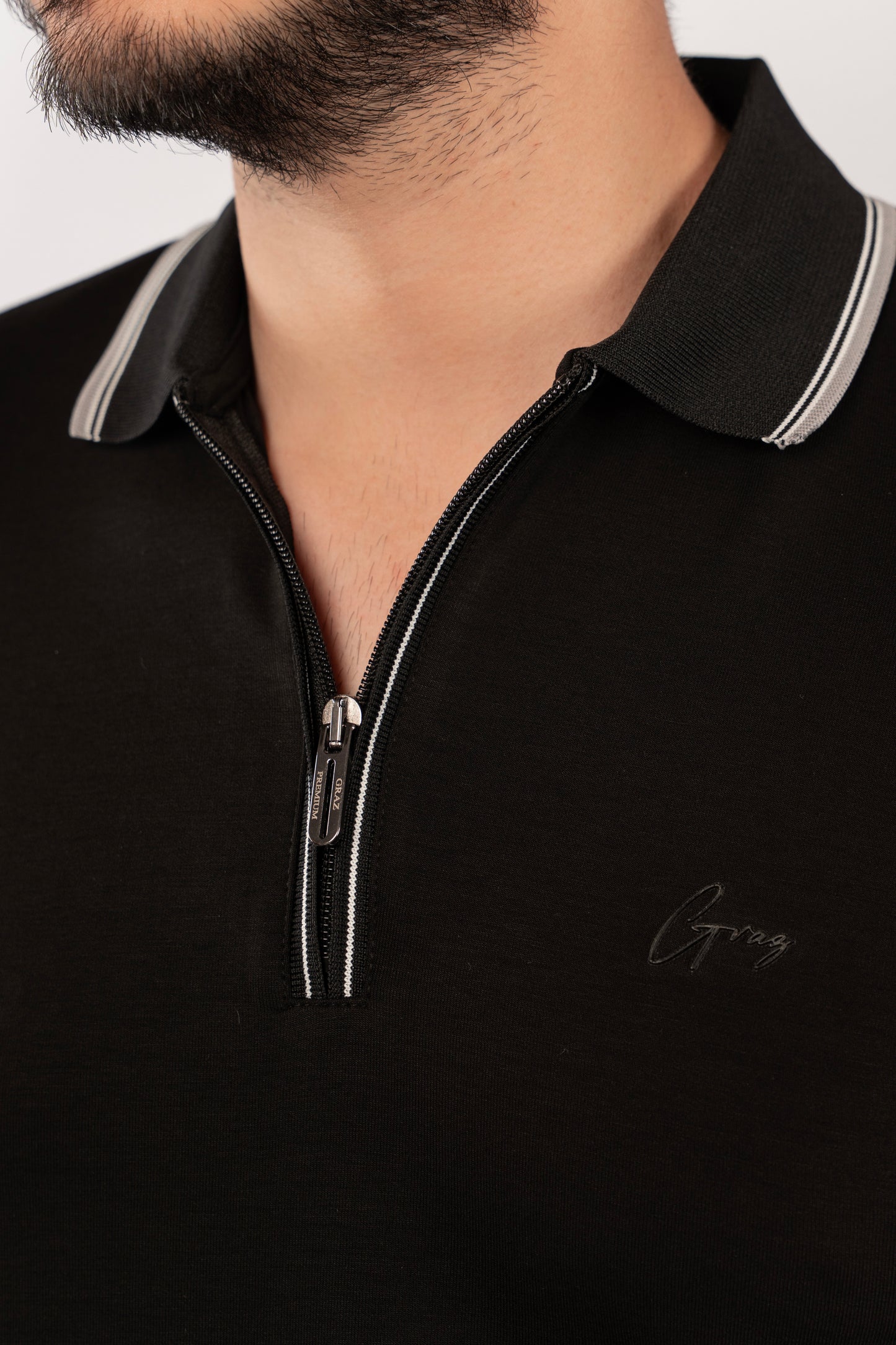 BLACK MIXED COLLAR ZIPPER POLO
