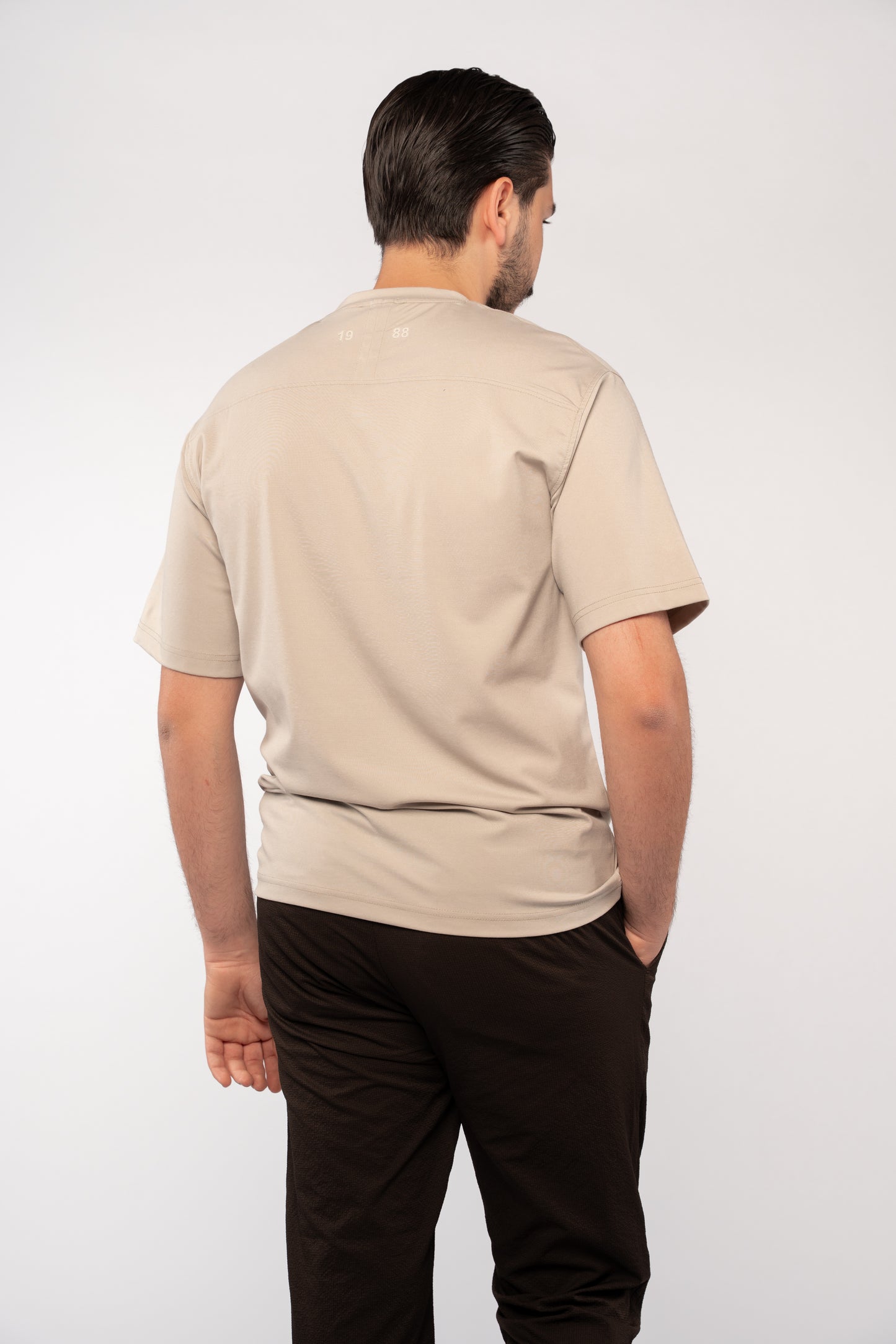 LIGHT BEIGE EVERYDAY TSHIRT