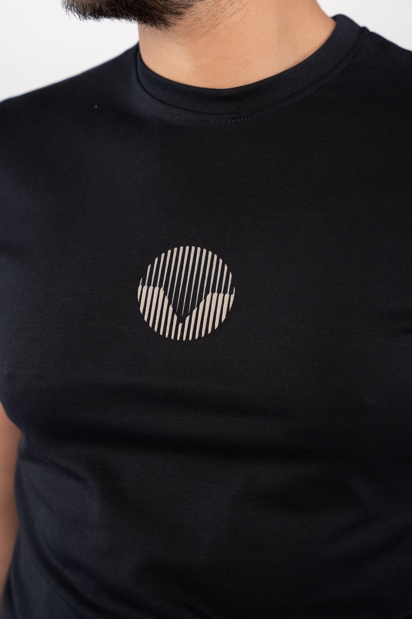 NAVY URBAN TSHIRT