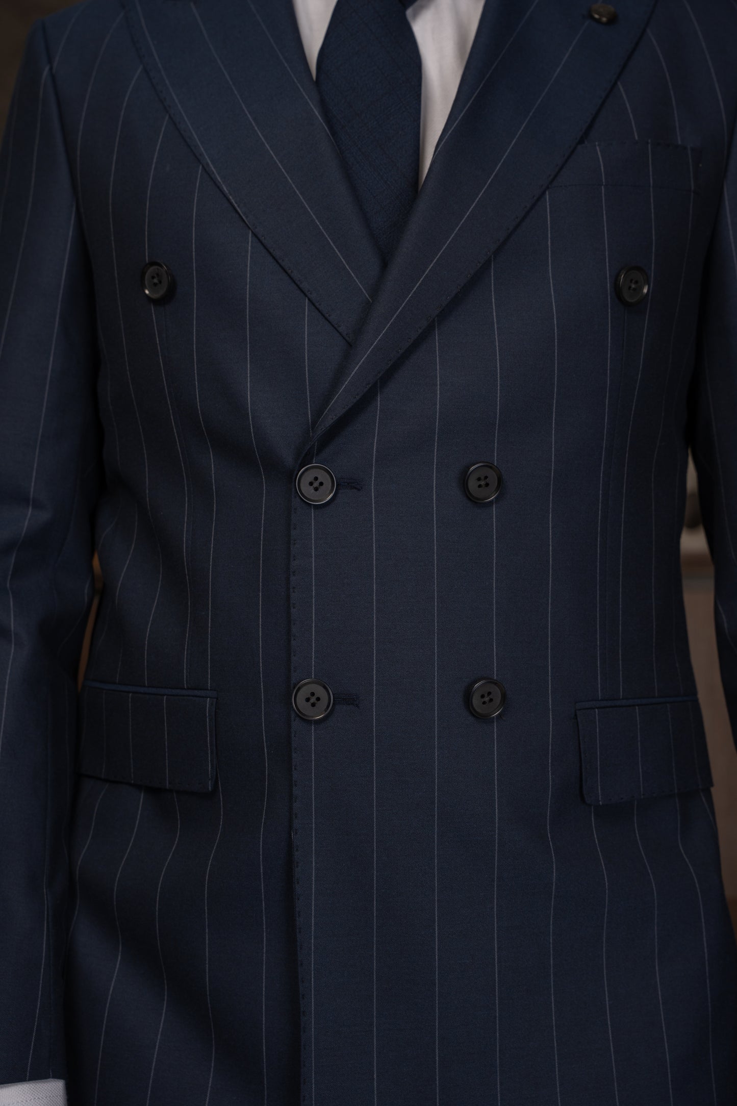 NAVY LINED DOBETTI SUIT