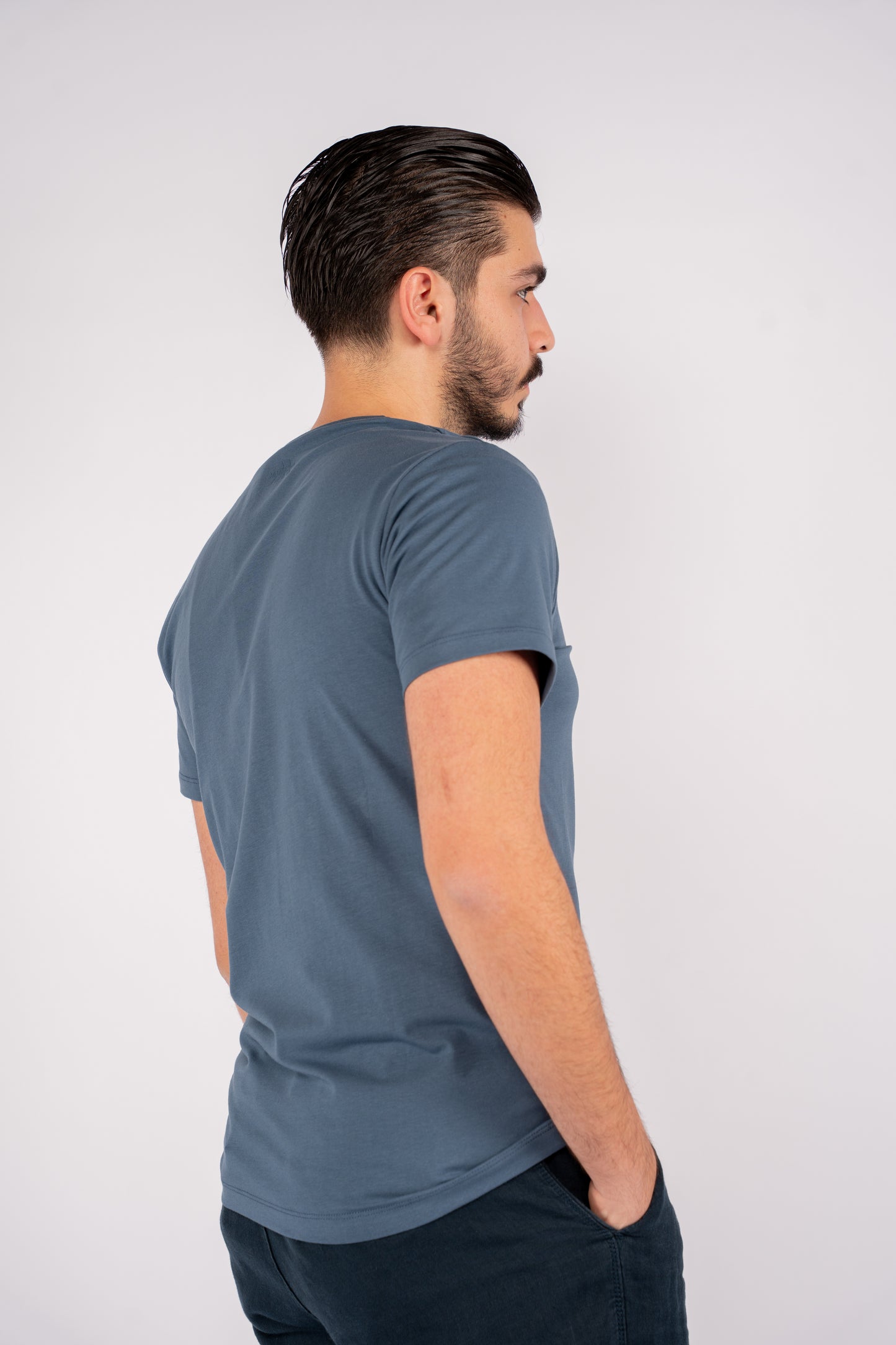 BLUE FEATHER TSHIRT
