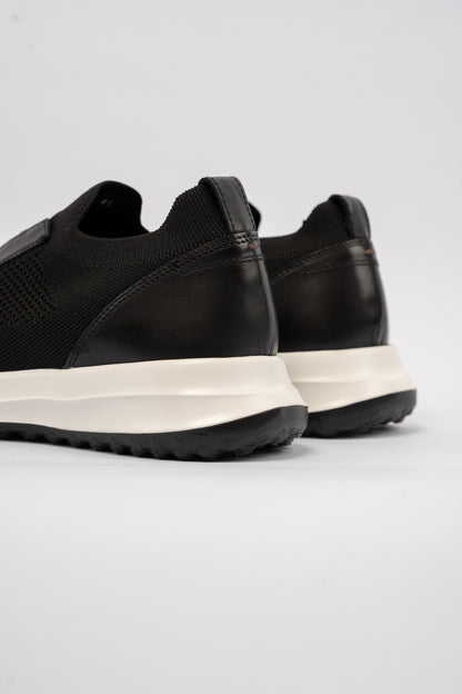 BLACK CASUAL ELASTIC SNEAKER