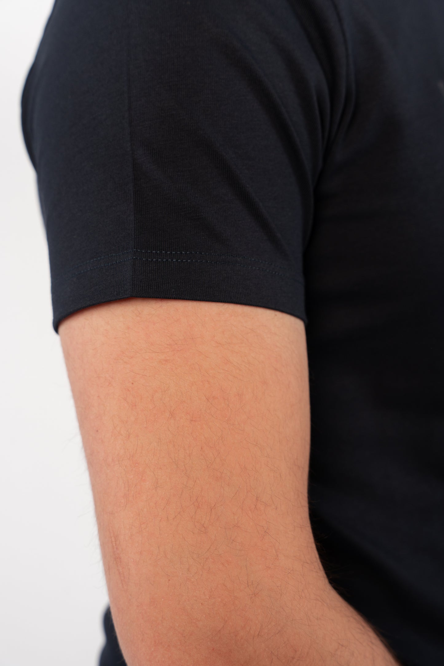 NAVY LONDON TSHIRT