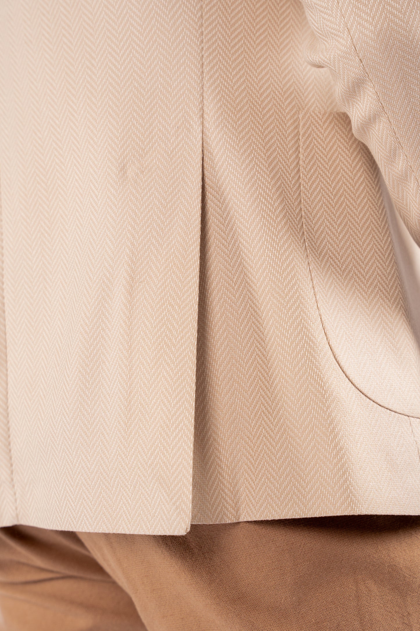 BEIGE ZIGZAG TEXTURE BLAZER