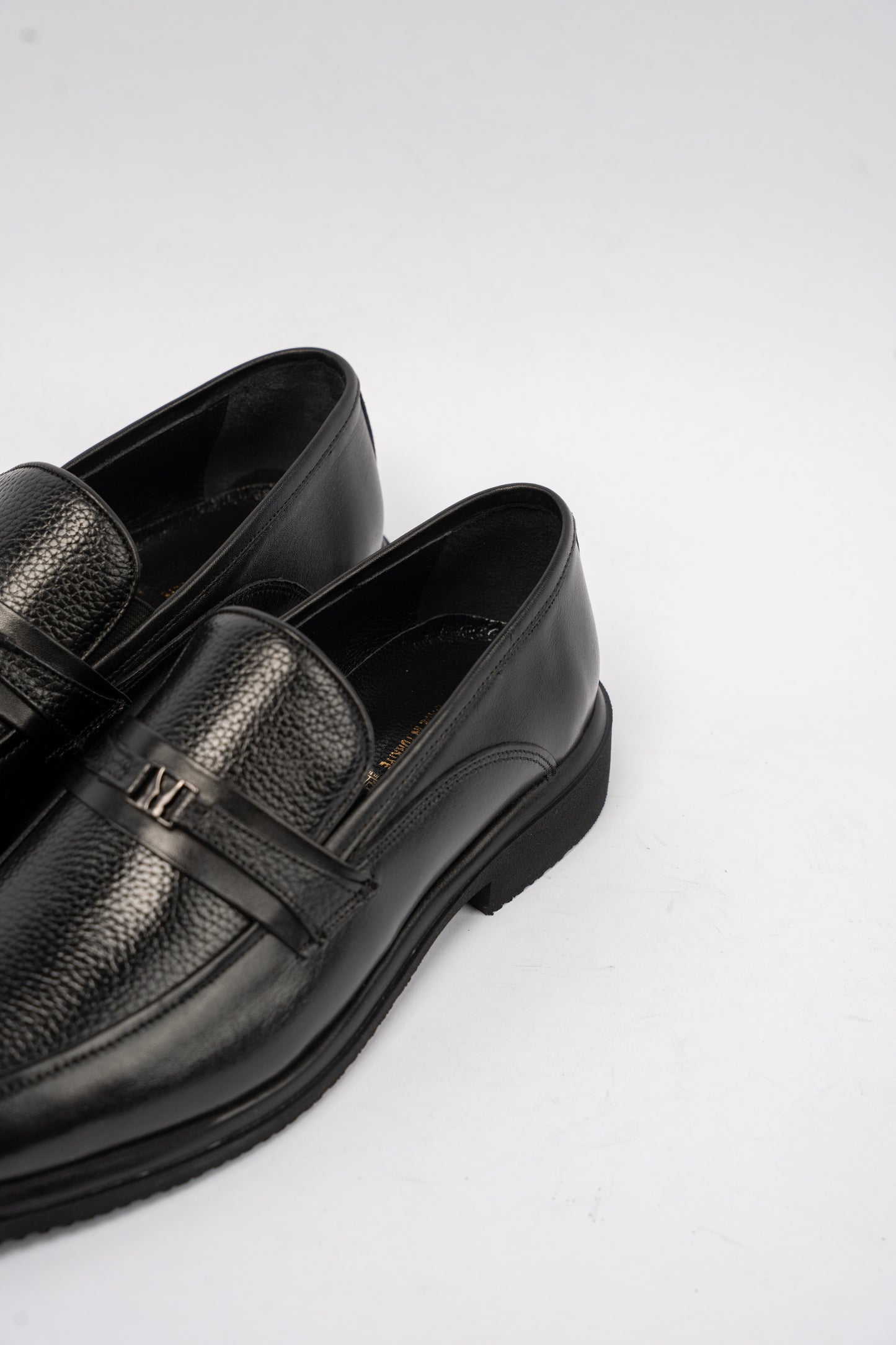 BLACK ELEGENT LOAFER