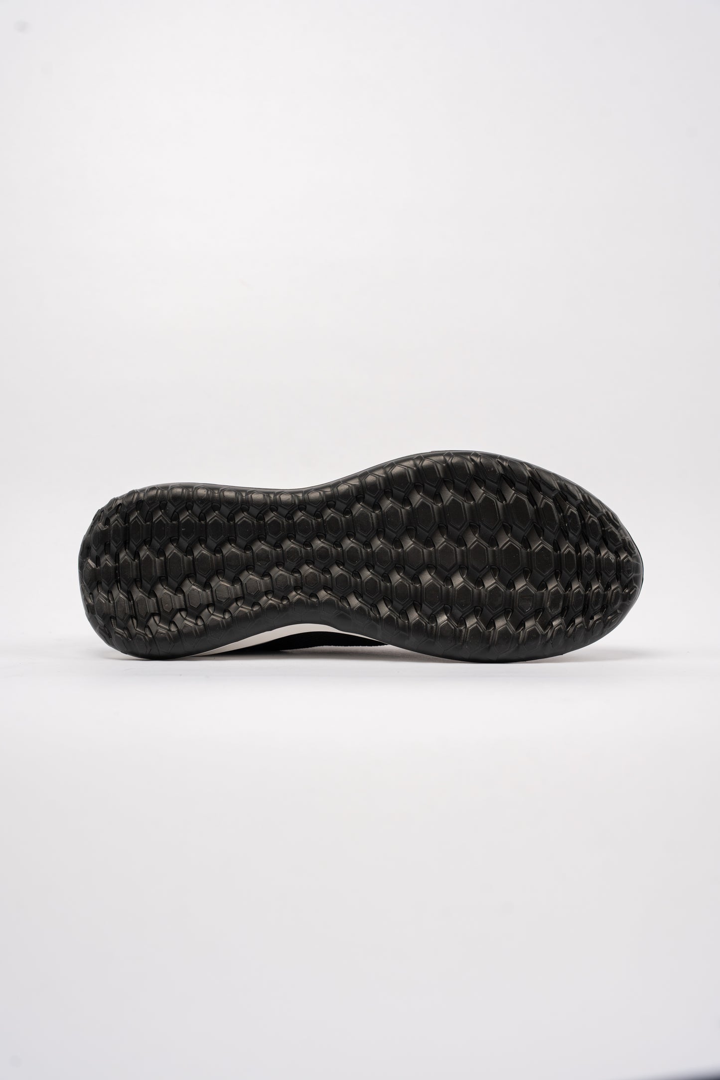 BLACK CASUAL ELASTIC SNEAKER
