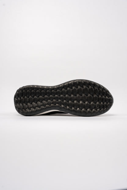BLACK CASUAL ELASTIC SNEAKER