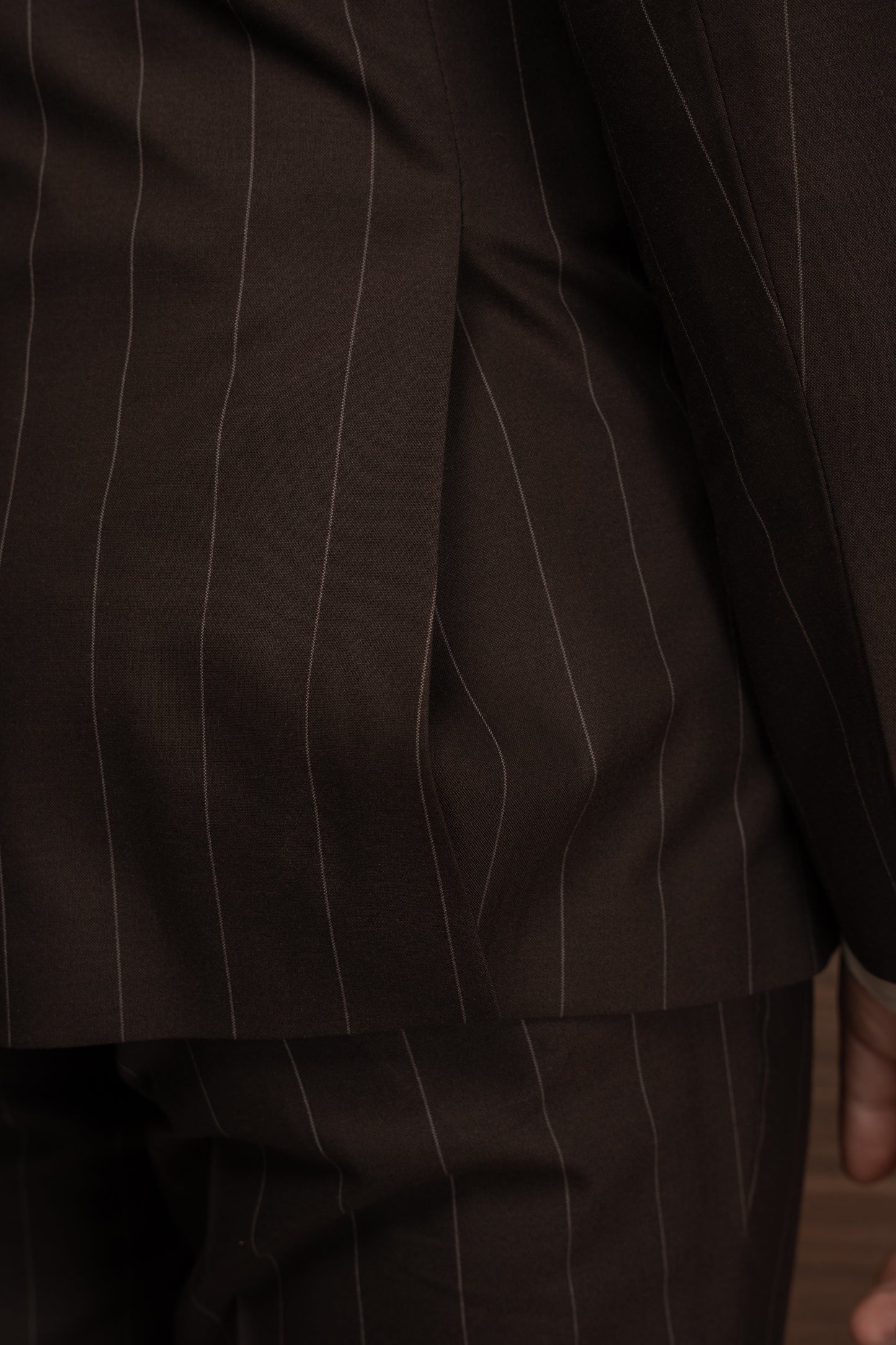 BROWN LINED DOBETTI SUIT
