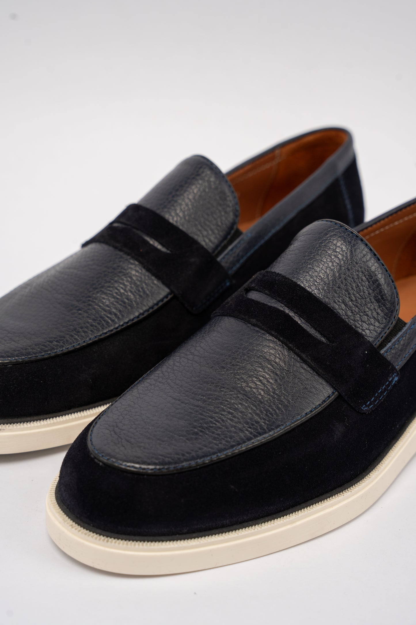 NAVY MIXED PENNY LOAFER
