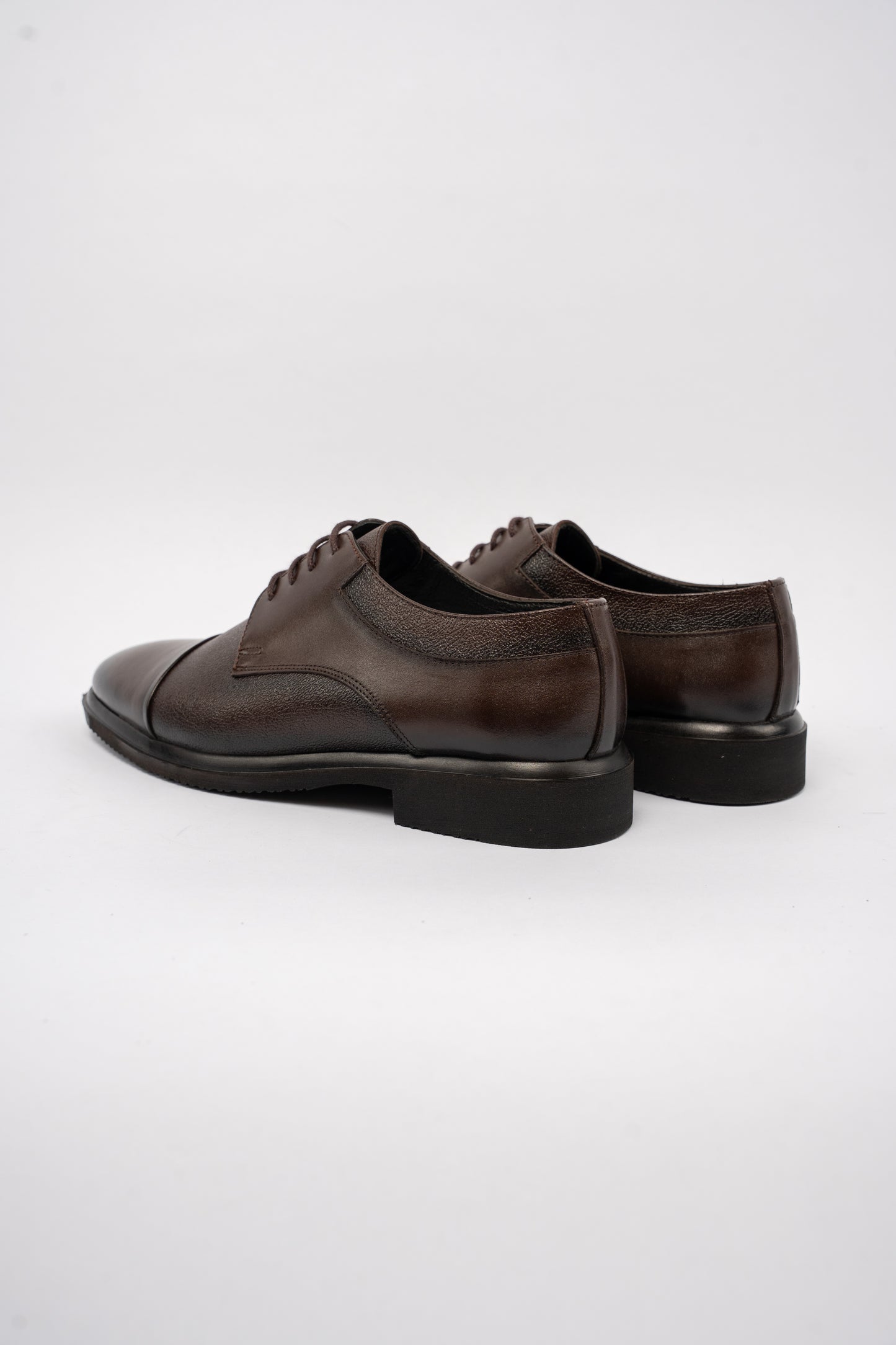 BROWN DERBY SHOE