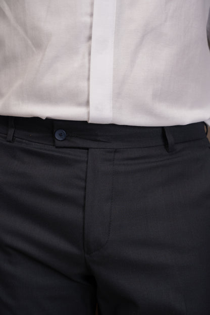 NAVY TIMELESS SUIT