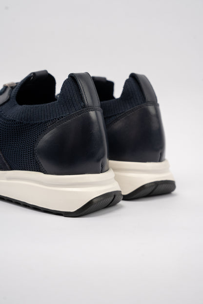 NAVY MIX MATERIAL SNEAKER