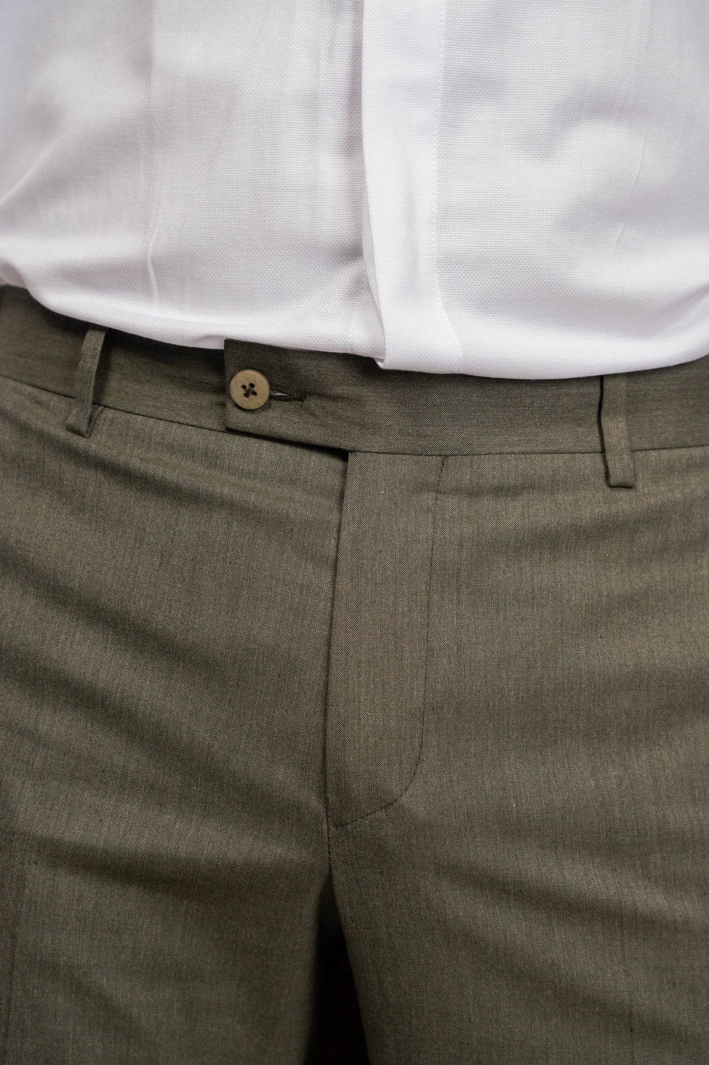 OLIVE TIMELESS SUIT