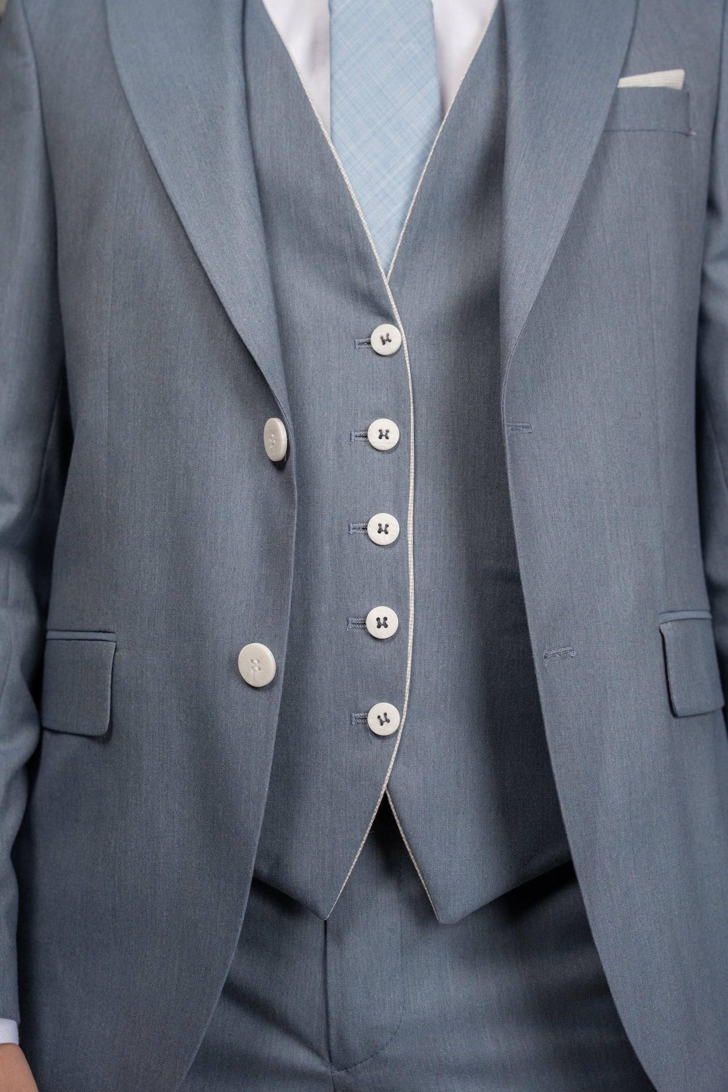 BLUE TIMELESS SUIT