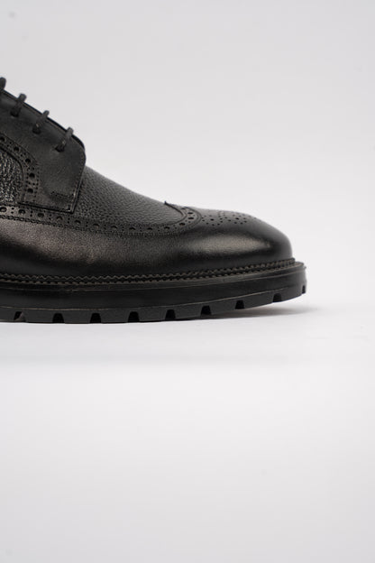 BLACK BROGUE SHOE