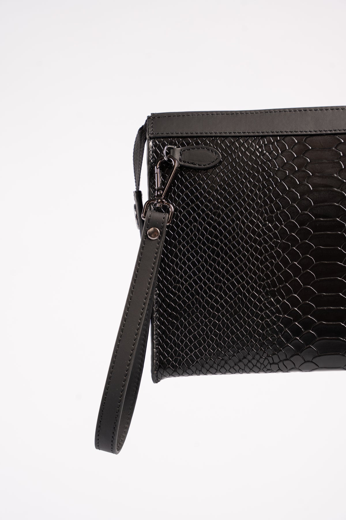 BLACK CROCODILE LEATHER CLUTCH BAG