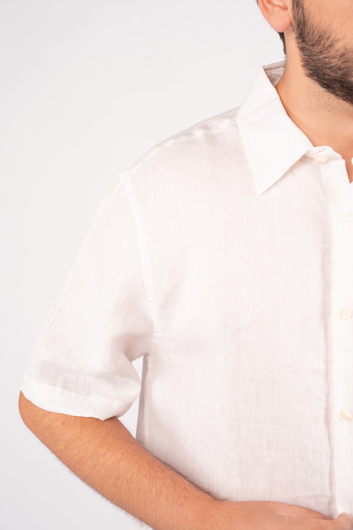 WHITE HALF SLEEVE 100% LINEN SHIRT