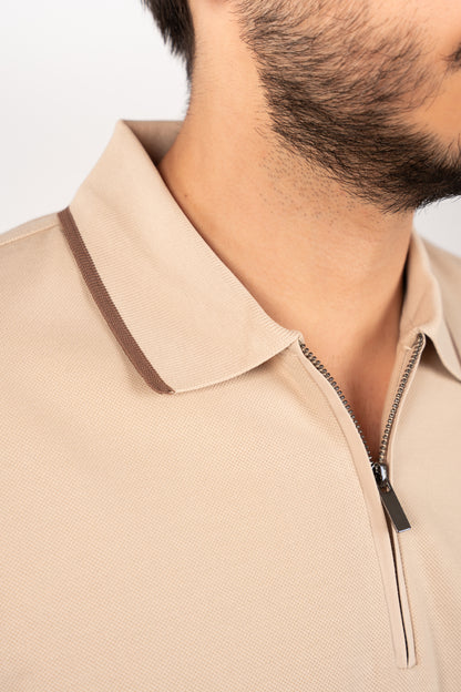 BEIGE BROWN LINE ZIPPER POLO