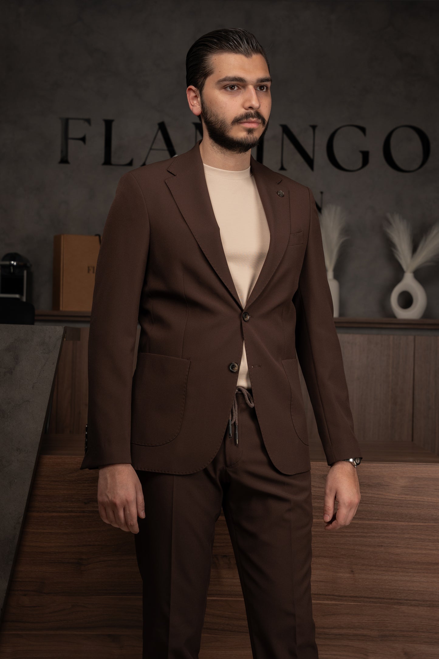 BROWN TRAVEL SUIT